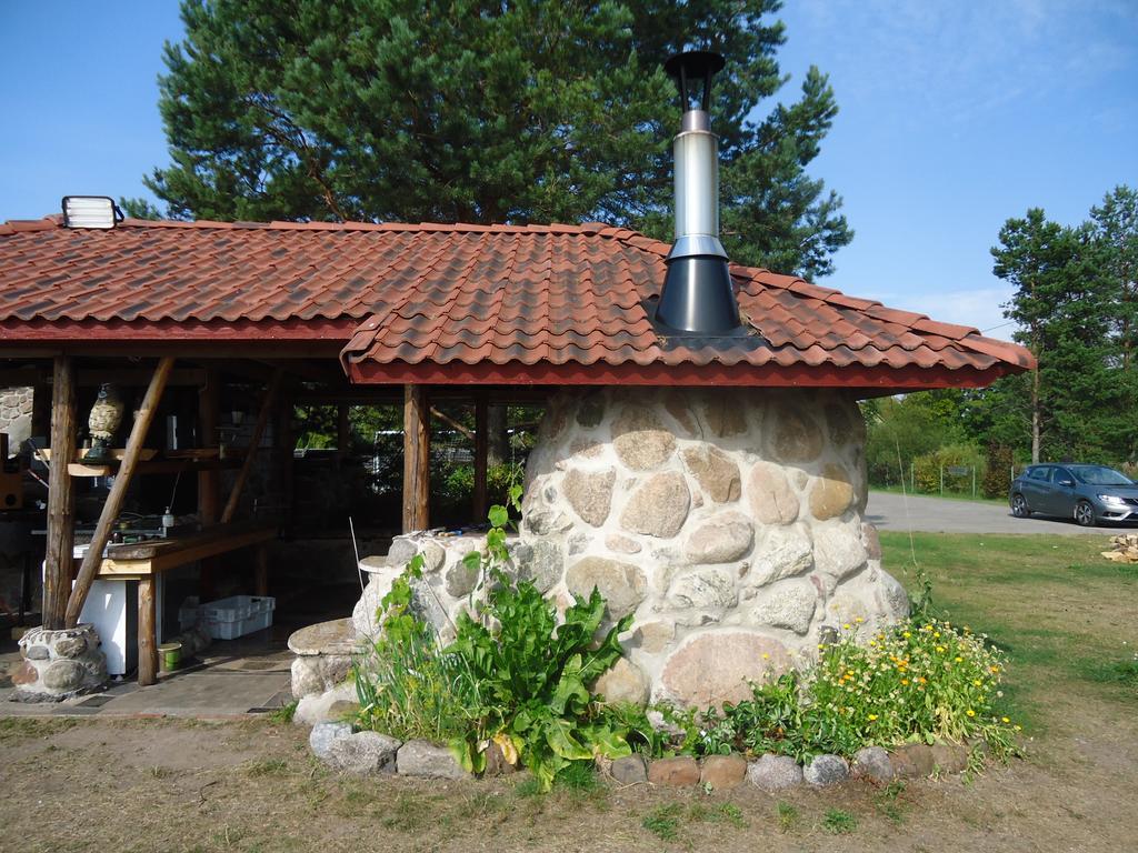 Paeevatalu Camping Hotel Vilusi Bagian luar foto